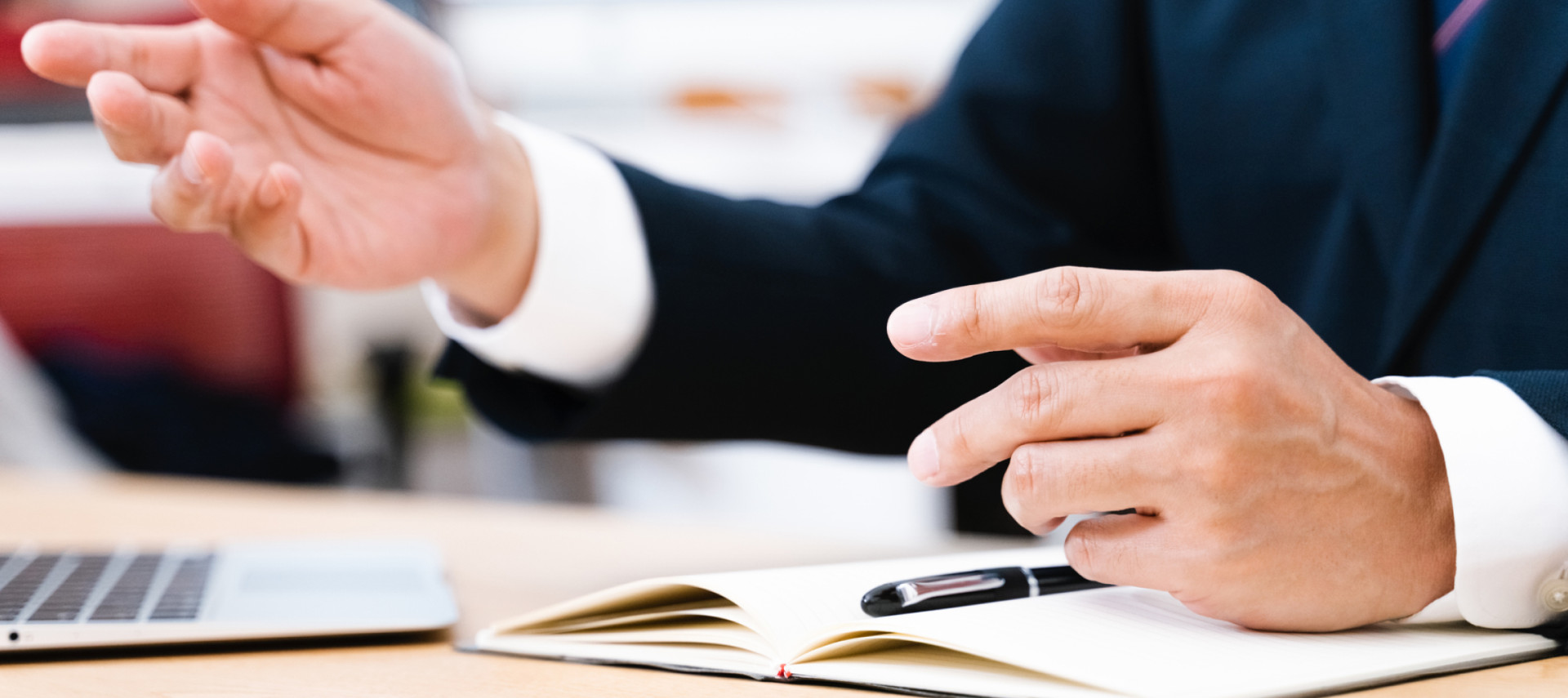 アドバイザリー